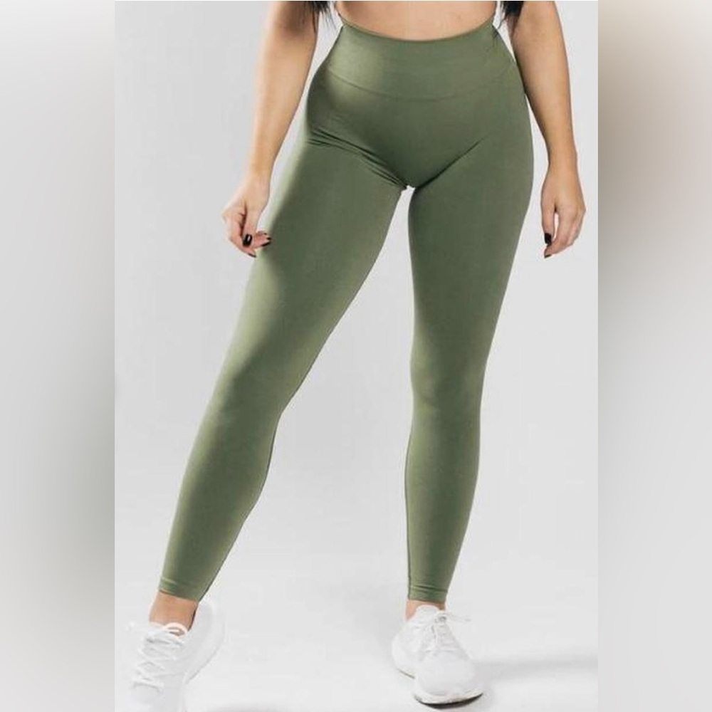 Alphalete Amplify Leggings Dusty Green